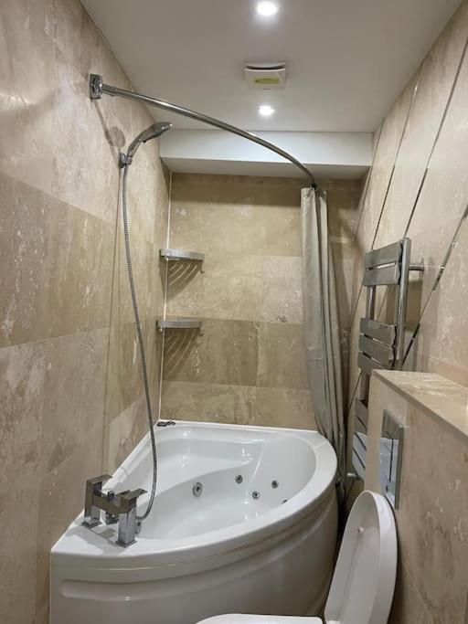 Maida Vale Notting Hill Little Venice 2bd With Private Garden Appartamento *