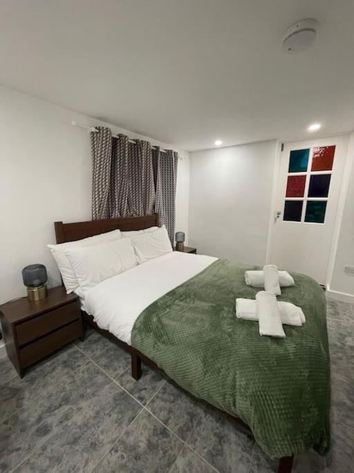 Maida Vale Notting Hill Little Venice 2bd With Private Garden *